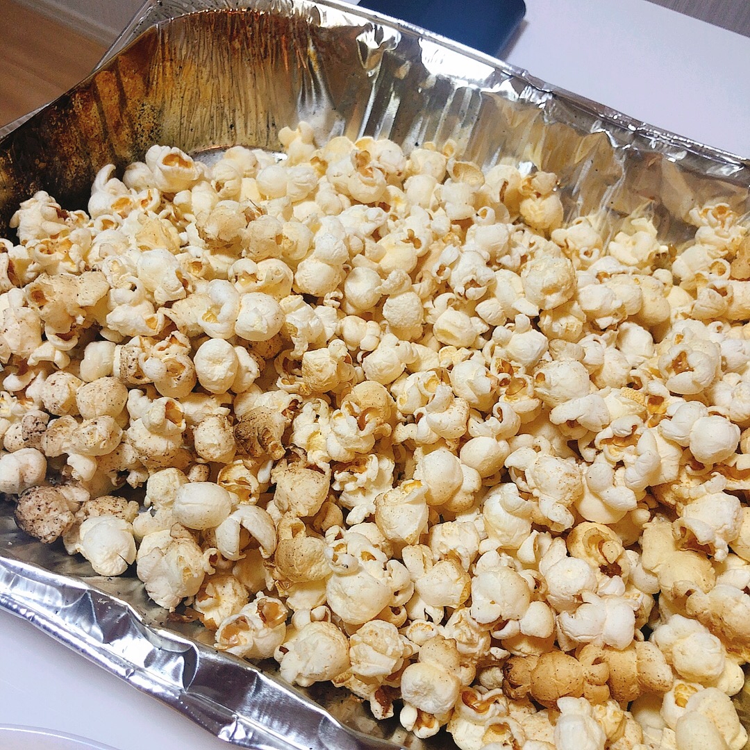 燻製塩バターポップコーン レシピ 作り方 By はせちい 楽天レシピ 燻製塩バターポップコーン レシピ 作り方 By はせちい 楽天レシピ