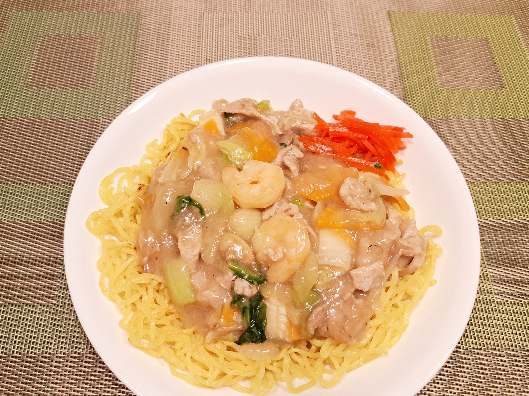 中華生麺で作る！もちもち！あんかけ焼きそば