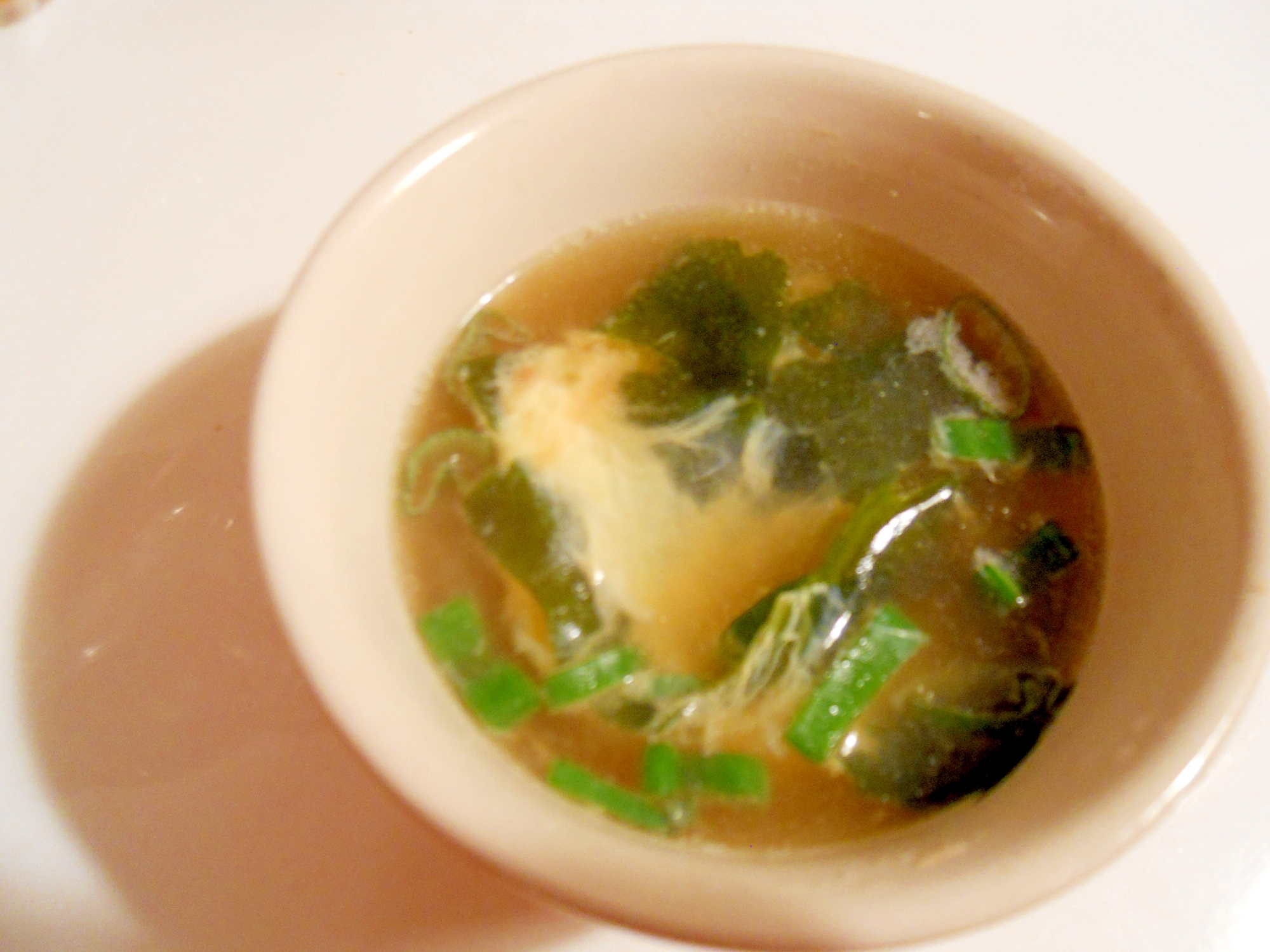 レンチンで☆若布と卵　味噌風味　中華スープ