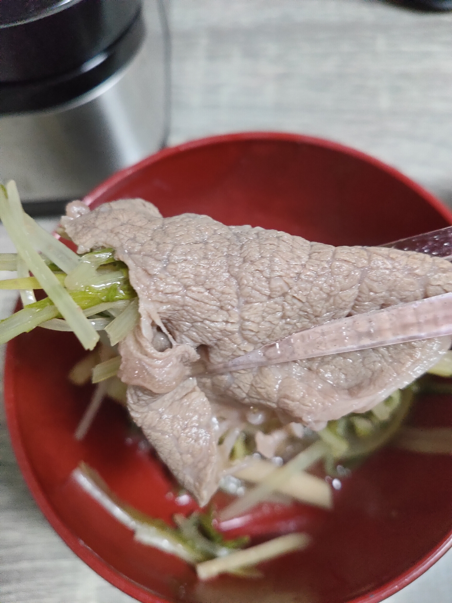 牛肉のしゃぶしゃぶ