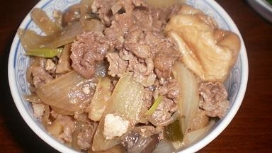 牛こま切れ肉ですき焼き風牛丼 レシピ 作り方 By ミルミント 楽天レシピ