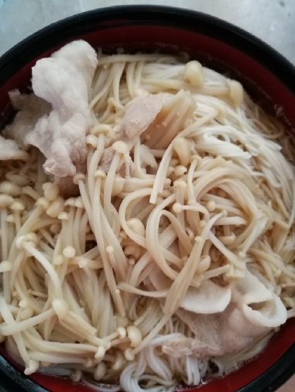 卵と豚肉のうどん