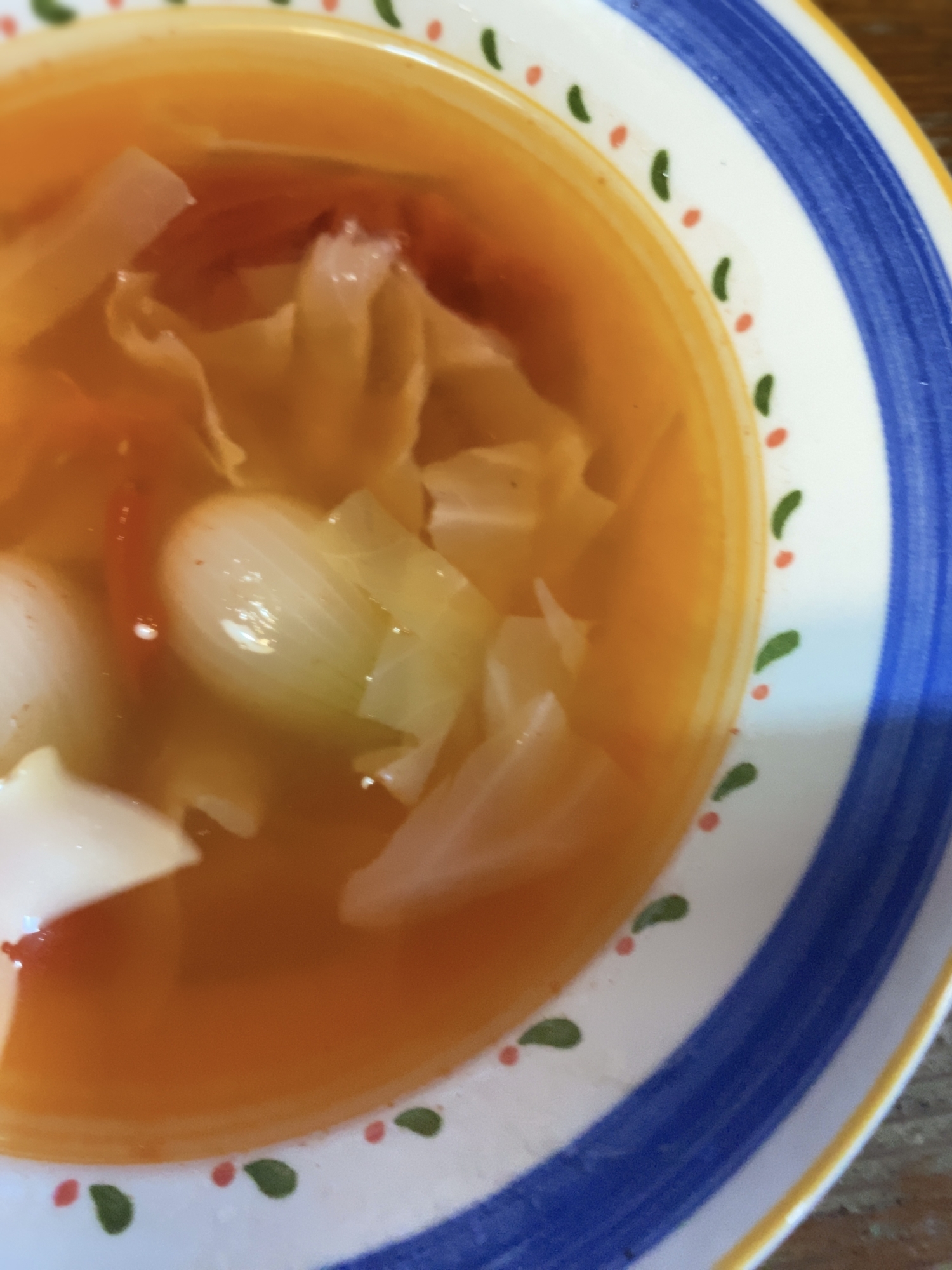 優しい味新玉葱のトマトスープ(o^^o)