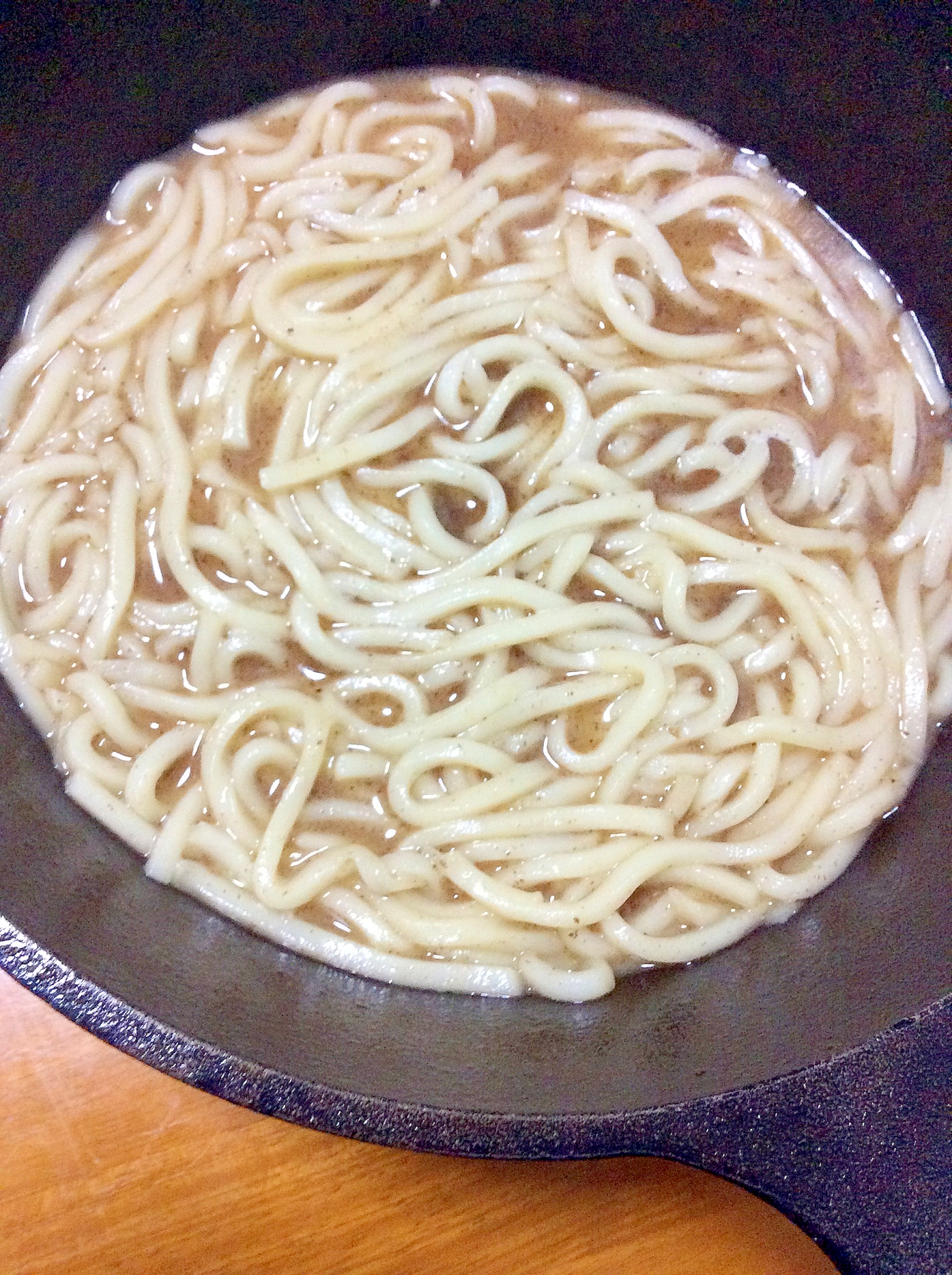 豚バラバルサミコ酢煮の残りでうどん