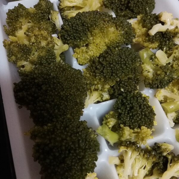 離乳食後期 手掴みブロッコリー レシピ 作り方 By もん1223 楽天レシピ 離乳食後期 手掴みブロッコリー レシピ 作り方 By もん1223 楽天レシピ