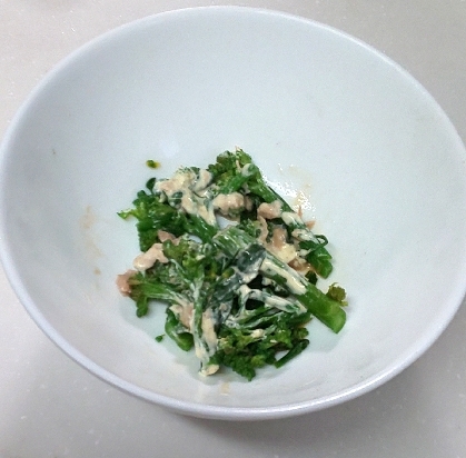 ジオ☆さん、レポありがとうございます♥️夕飯に、茎ブロッコリーで作りました☘️ツナの旨味でとてもおいしかったです♪
素敵なレシピありがとうございます(*´∀)ﾉ