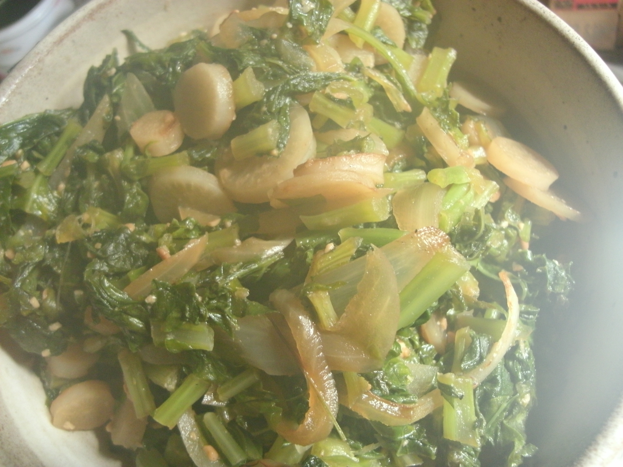 大根菜と玉ねぎの味噌煮