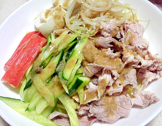 豚しゃぶ胡麻ダレの冷やし中華 レシピ 作り方 By デラみーやん 楽天レシピ