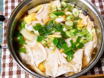 うさ山さんハイサイ♪昨日珉珉の餃子を買って作りました。簡単に作れてとても美味しかったです。ご馳走様でした。素敵なレシピを有難うございます。
