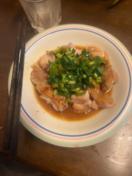 鶏もも肉、ニラとネギで作りました！簡単で美味しかったです！