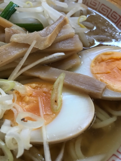 干しシイタケの和風醤油ラーメン。