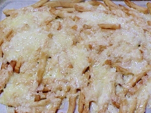 冷凍で簡単　フライドポテトのチーズ焼き