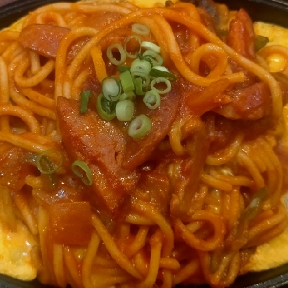 熱々ランチ！メキシカン鉄板ナポリタン