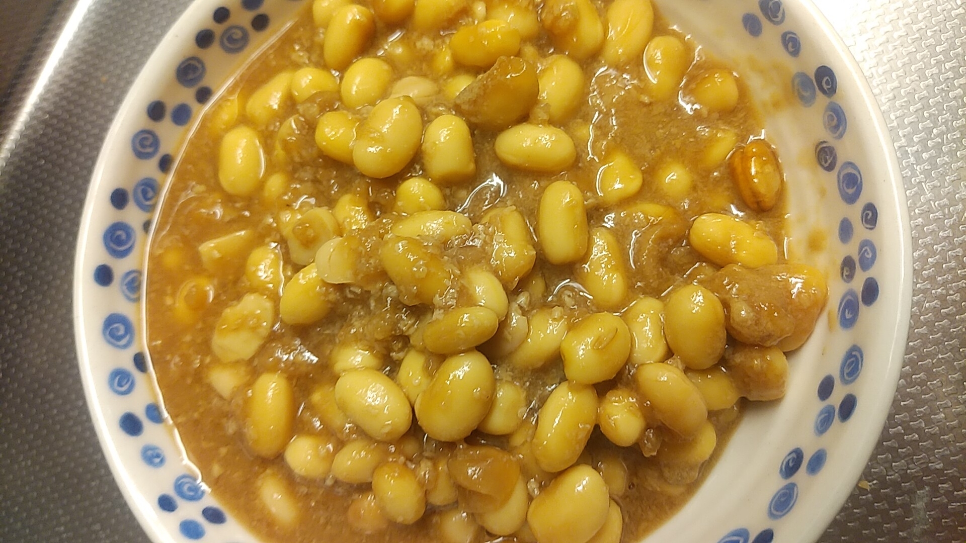 うまみたっぷり醤油麹で煮豆