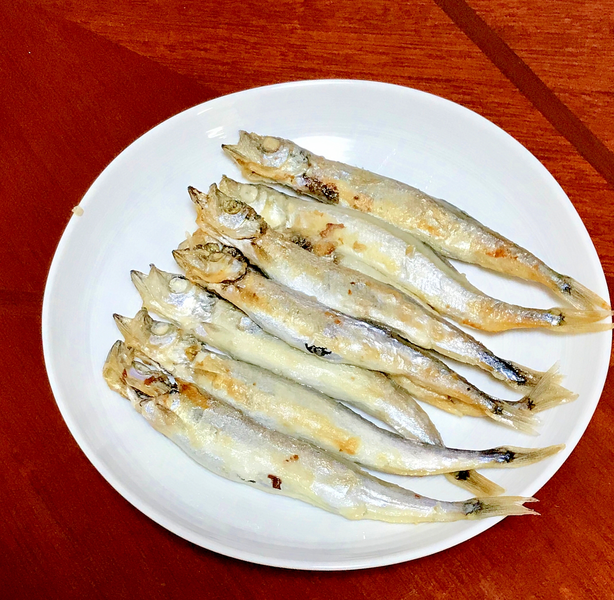 ごま油でシシャモのあげ焼き