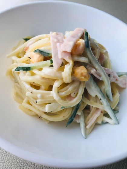 今日は、カニカマきゅうりDeパスタサラダ