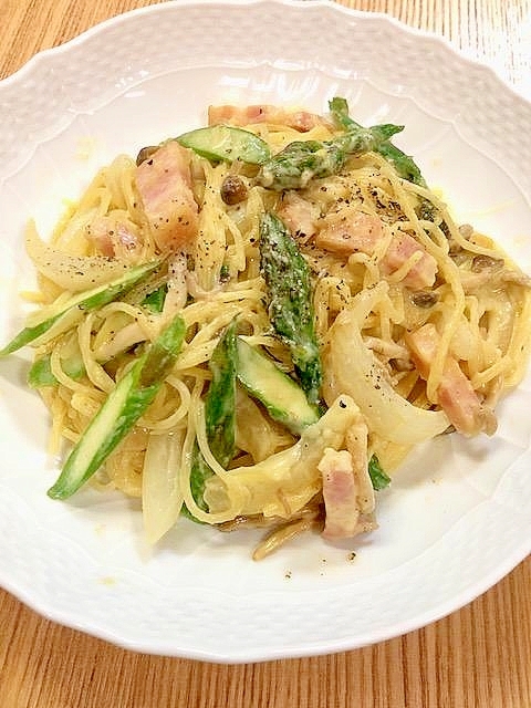 コーンクリームパスタ　カップスープの素で