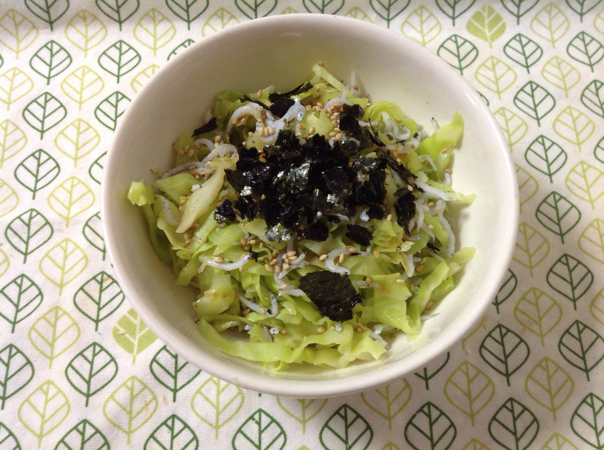 キャベツとしらすのさっぱりポン酢かけ(o^^o)