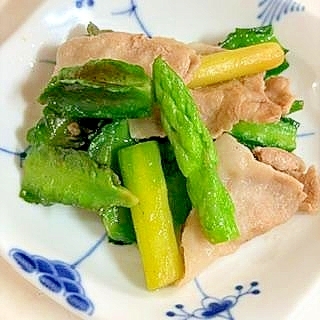 四角豆とアスパラと豚バラの炒め物