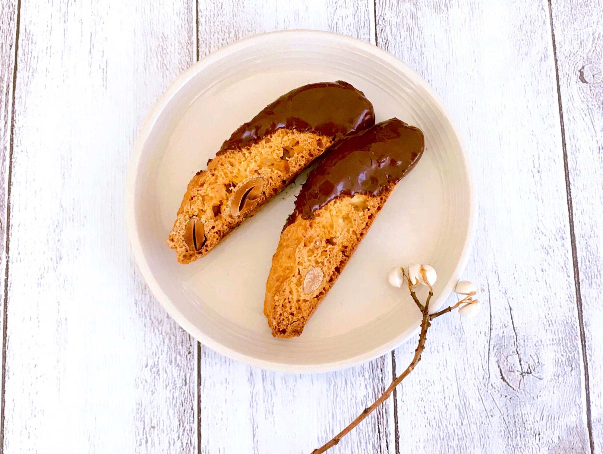 チョコ付けアーモンドのビスコッティ レシピ 作り方 By Tai 楽天レシピ