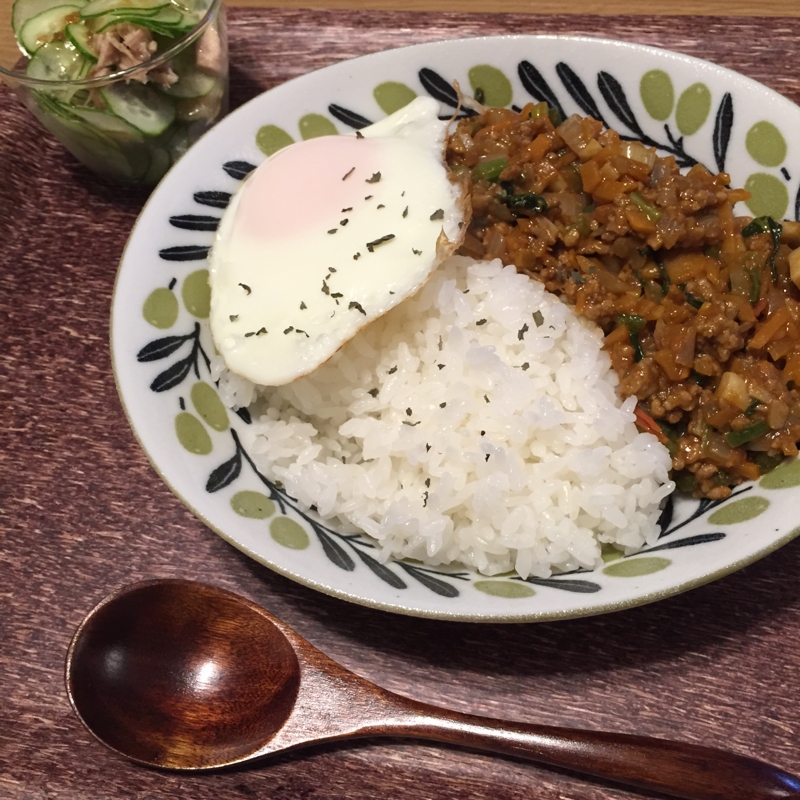 水を使わない♪野菜いっぱいキーマカレー