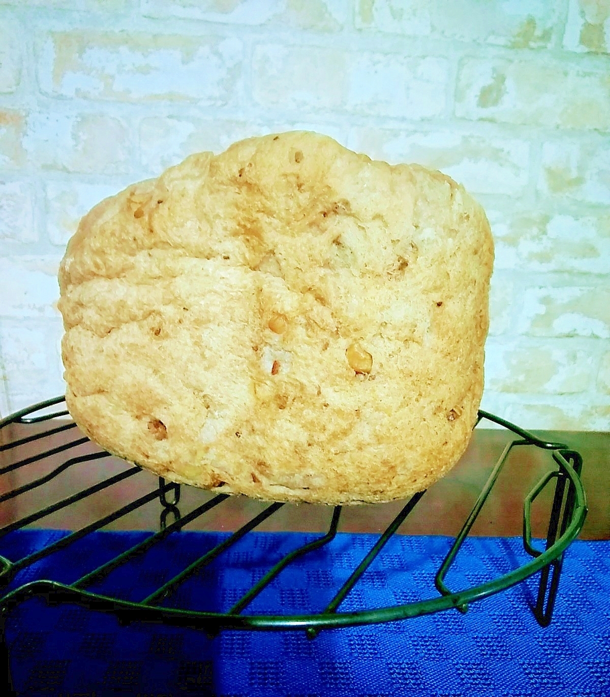 柑橘香るHB食パン(胡桃入り)