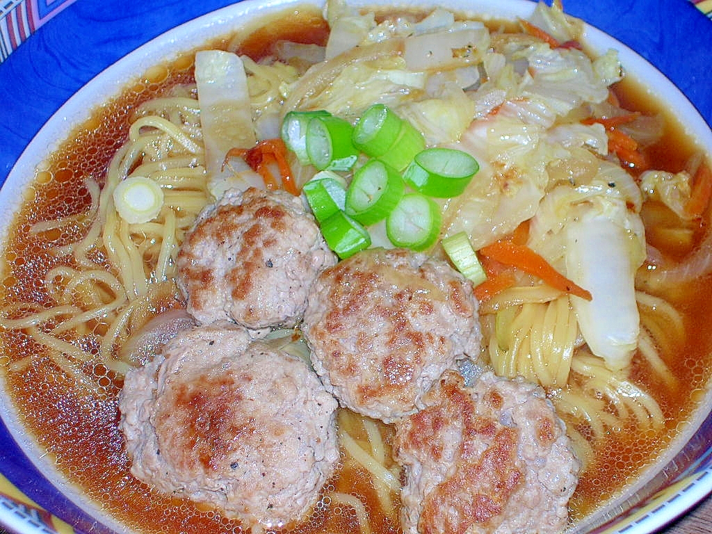 ミートボール入り♪野菜ラーメン