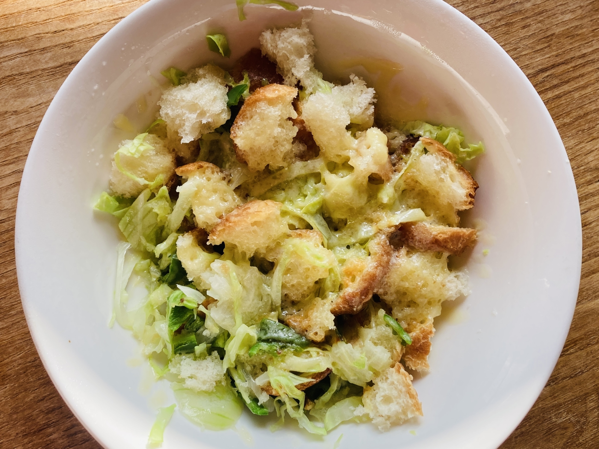 フランスパンと野菜のチーズ焼き