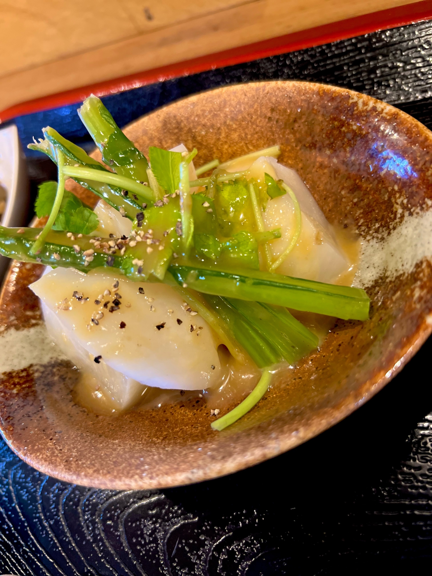 酢味噌でいただく"ひんやりカブとチンゲイ菜"