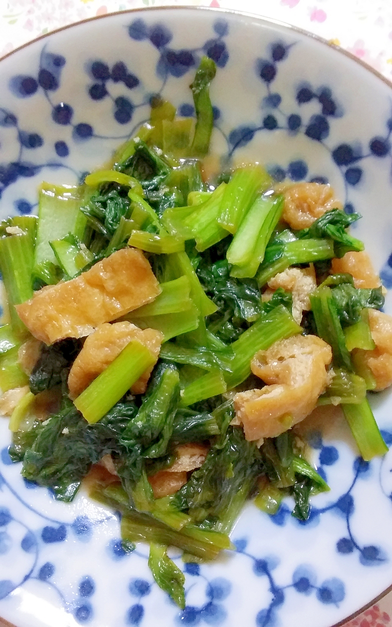 ごま油が香る♪小松菜と油揚げのお浸し♪