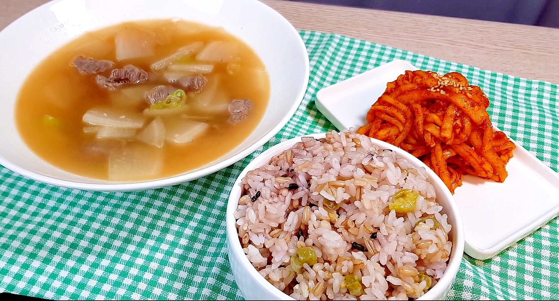 韓国ご飯♪　牛肉と大根のスープ(ソコギムック)