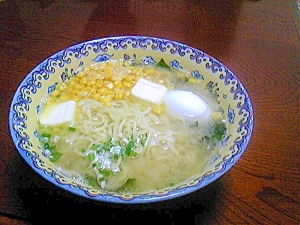 ワカメと卵とバターコーン味噌サーメン レシピ 作り方 By らいぞう0564 楽天レシピ