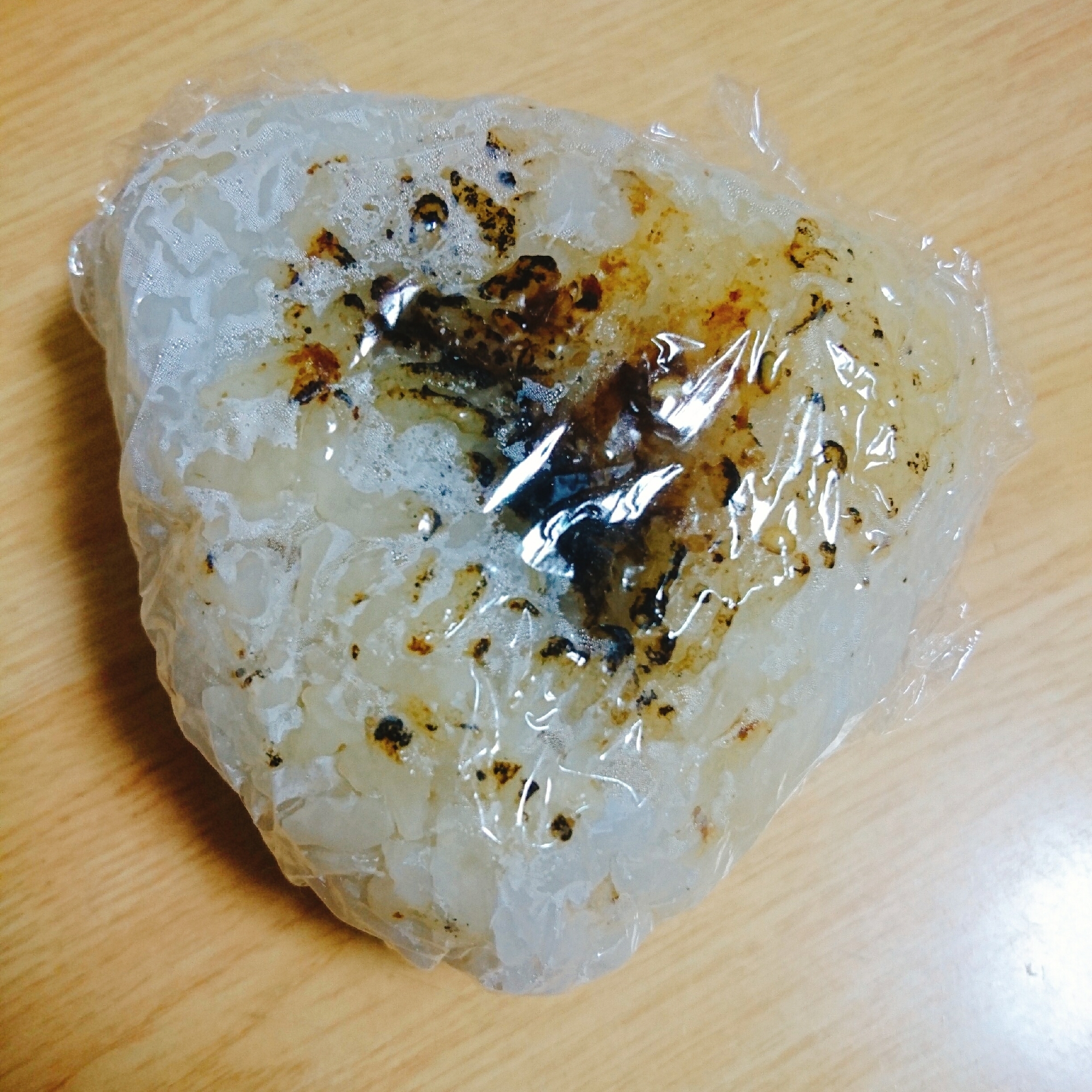 バーナーで☆おかか昆布の焼おにぎり