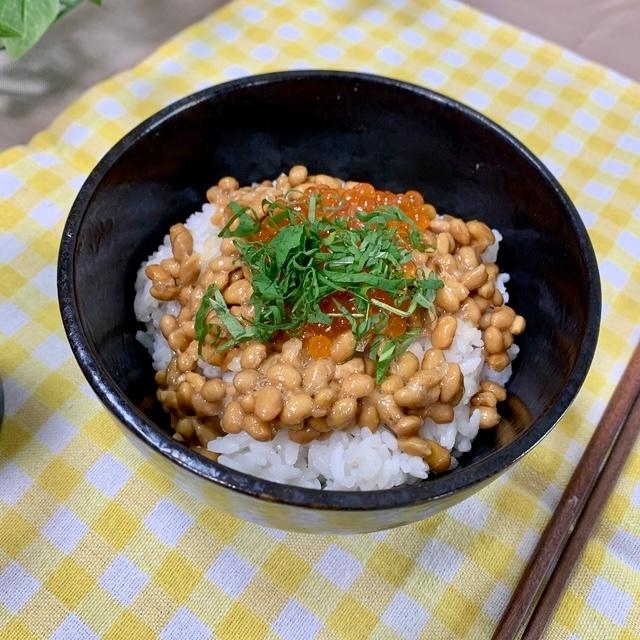 いくら納豆丼
