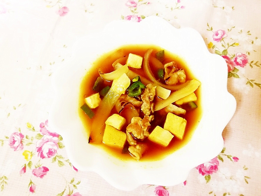 玉葱とピーマンのカレースープ