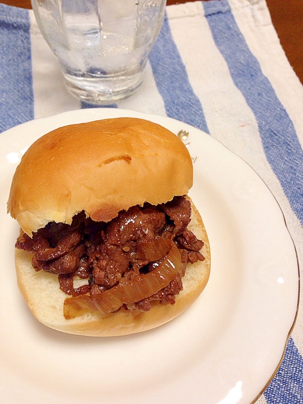 ディナーロールで作る！ミニビーフバーガー