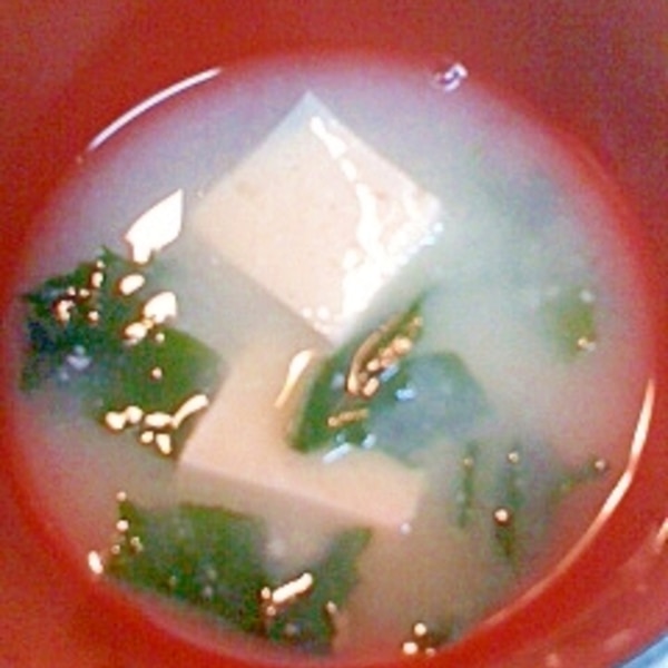 生麩とわかめの味噌汁 レシピ 作り方 By ジョンとポーク 楽天レシピ 生麩とわかめの味噌汁 レシピ 作り方 By ジョンとポーク 楽天レシピ