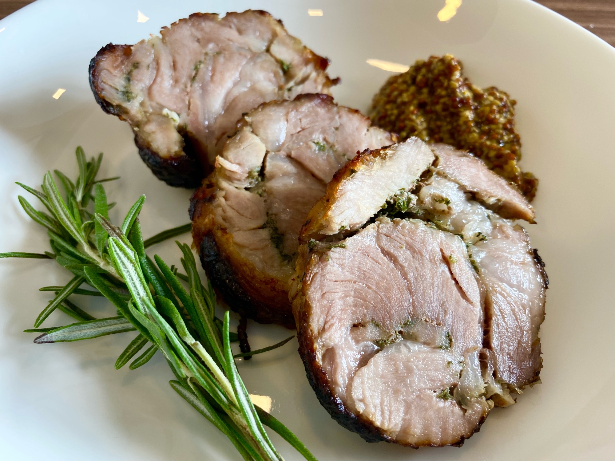 イタリアの焼豚?!激ウマ自家製ポルケッタ