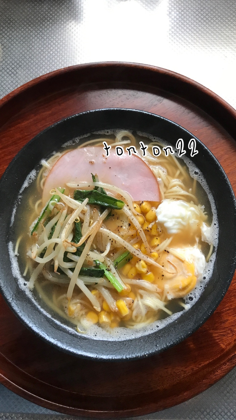 ラーメンにいろいろトッピング☆