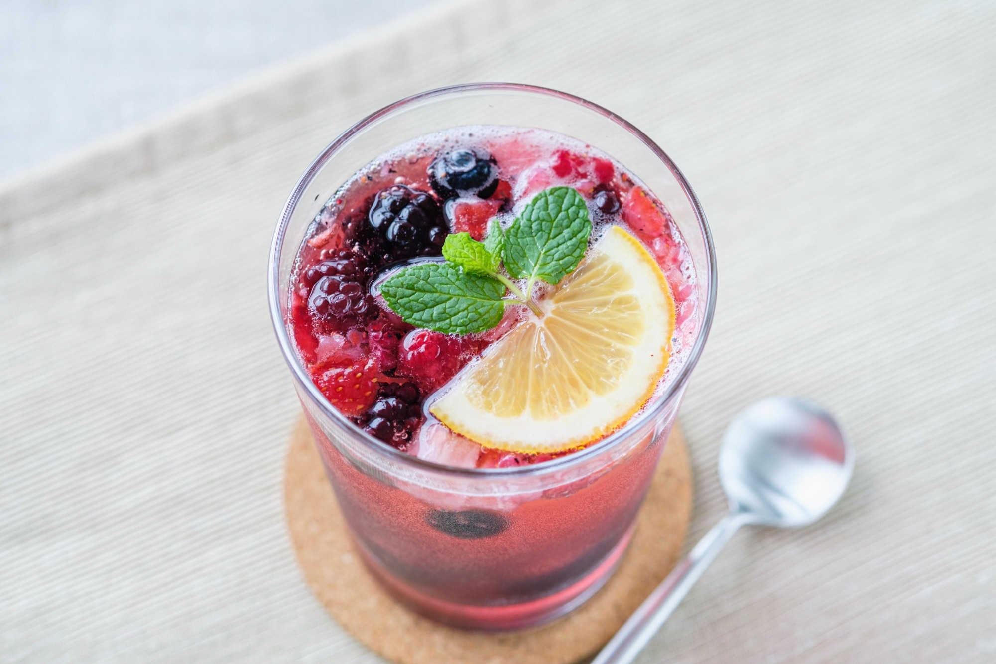 黒酢ベリーサワー レシピ・作り方 by 坂元醸造の黒酢レシピ - 楽天レシピ