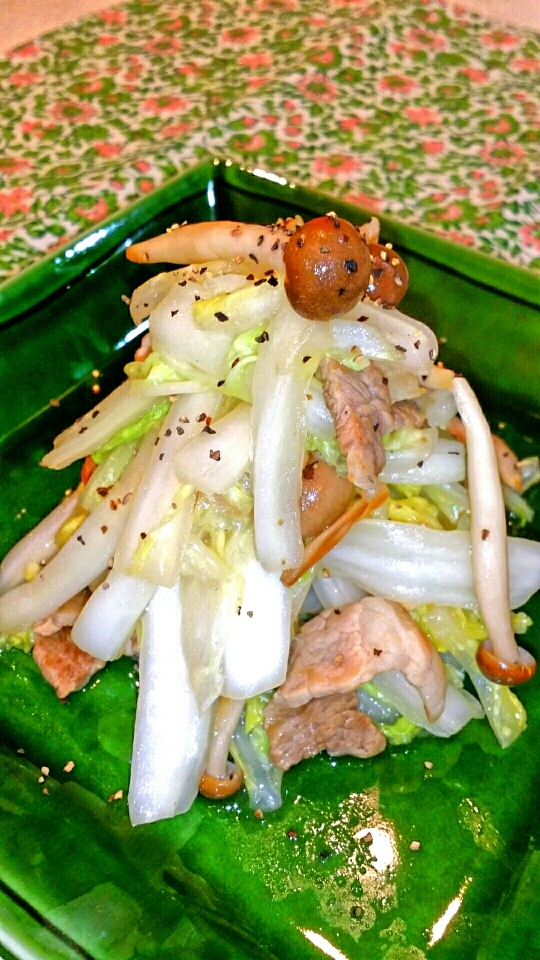 ⭐塩揉み白菜⭐豚バラのウマ塩炒め♪