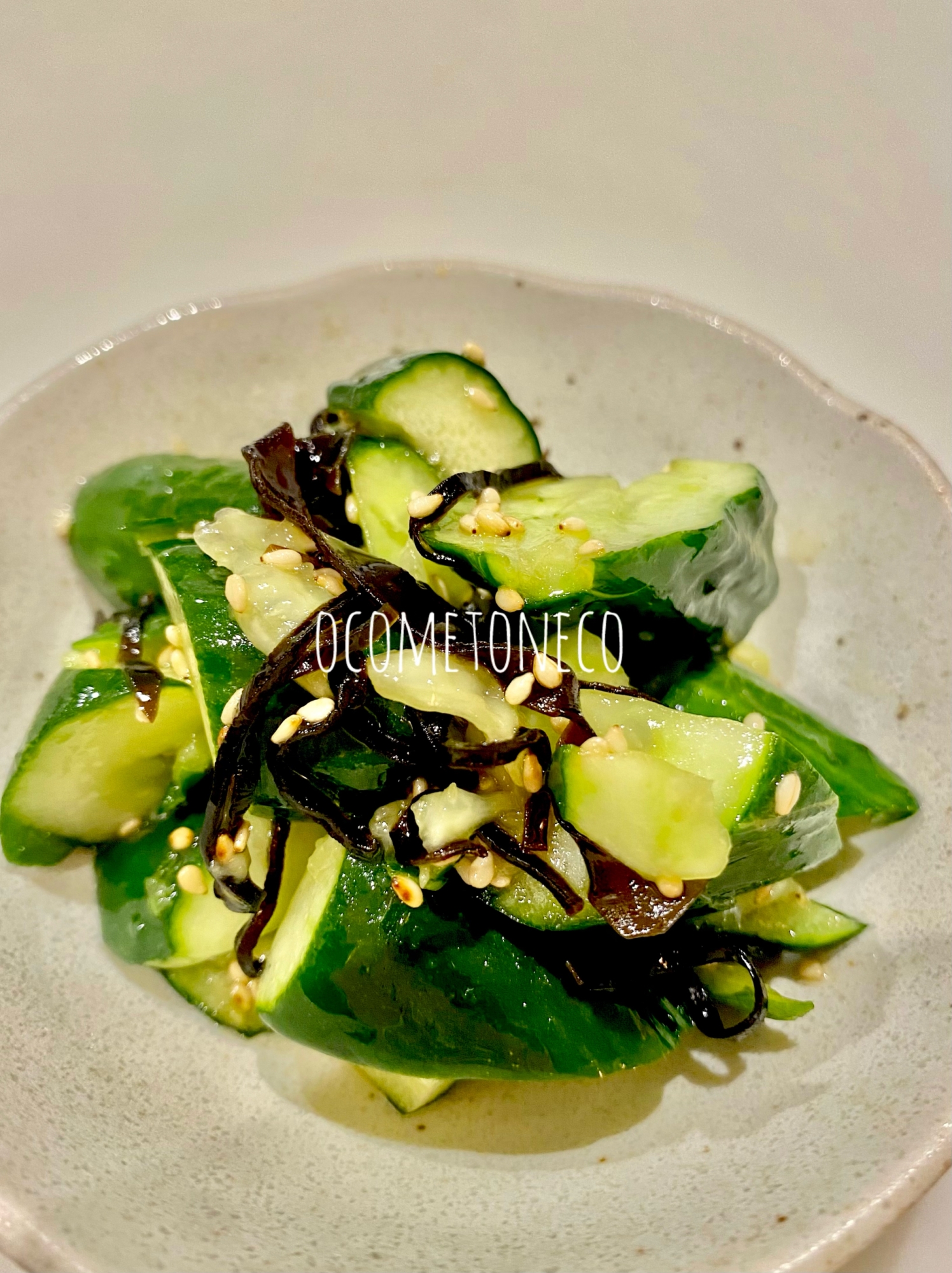 お箸止まらない♪きゅうりの塩昆布和え❁︎