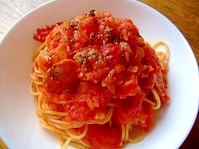 トマト缶でトマトスパゲッティ