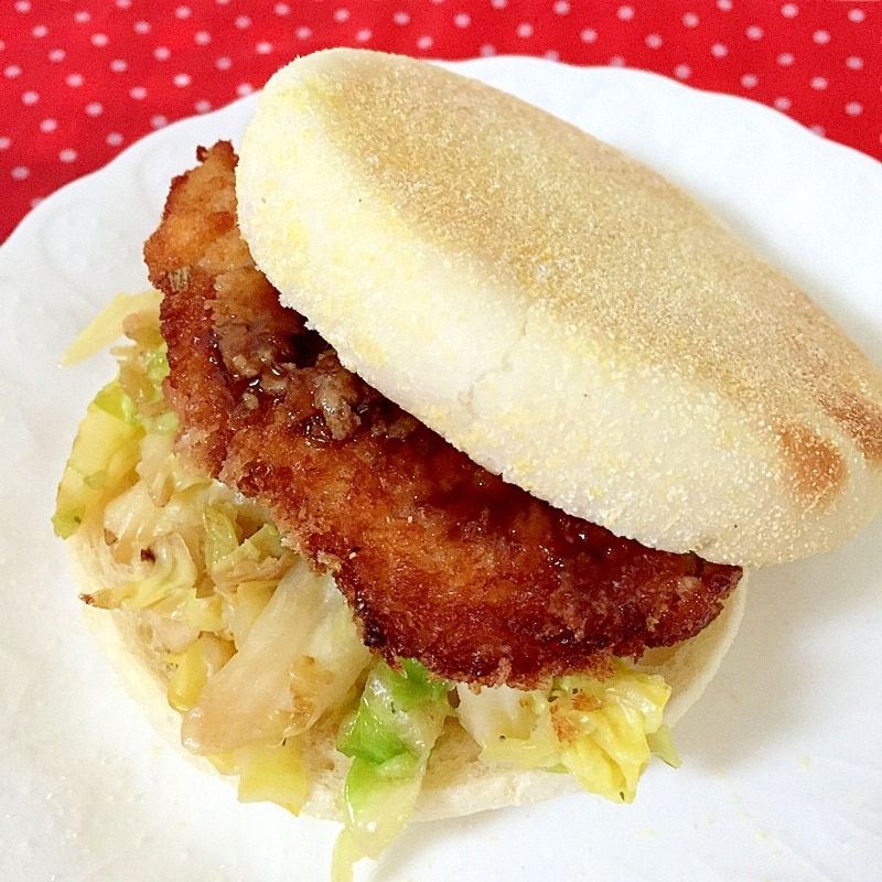 チキンカツのイングリッシュマフィン♡