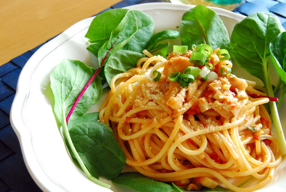 【グッとくる味！】鶏とエリンギのトマトパスタ♪