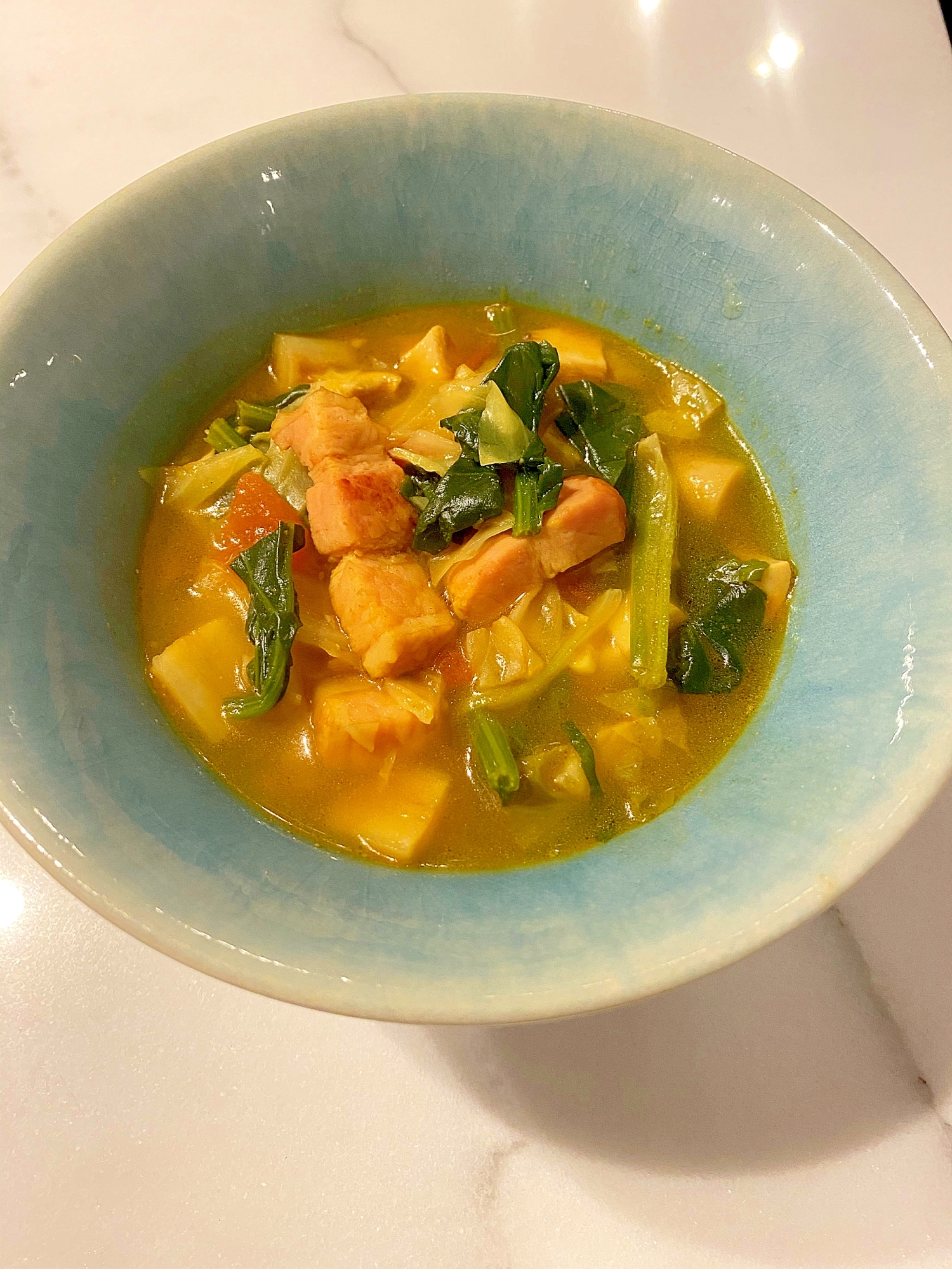 主夫がつくる具だくさん食べるカレースープ