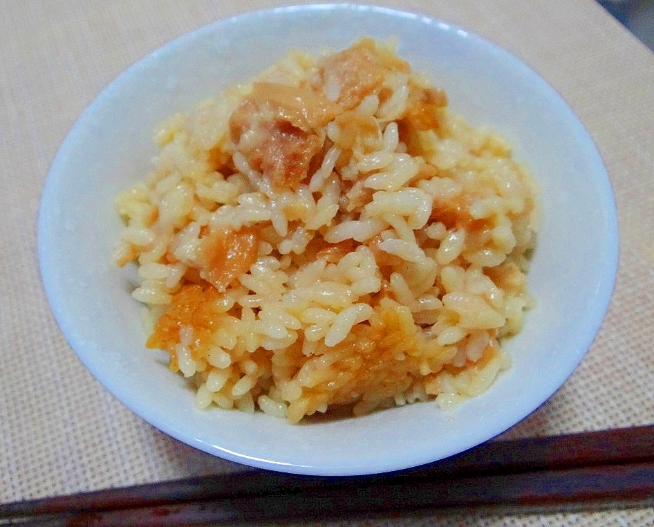 油面筋で中華風炊き込みご飯