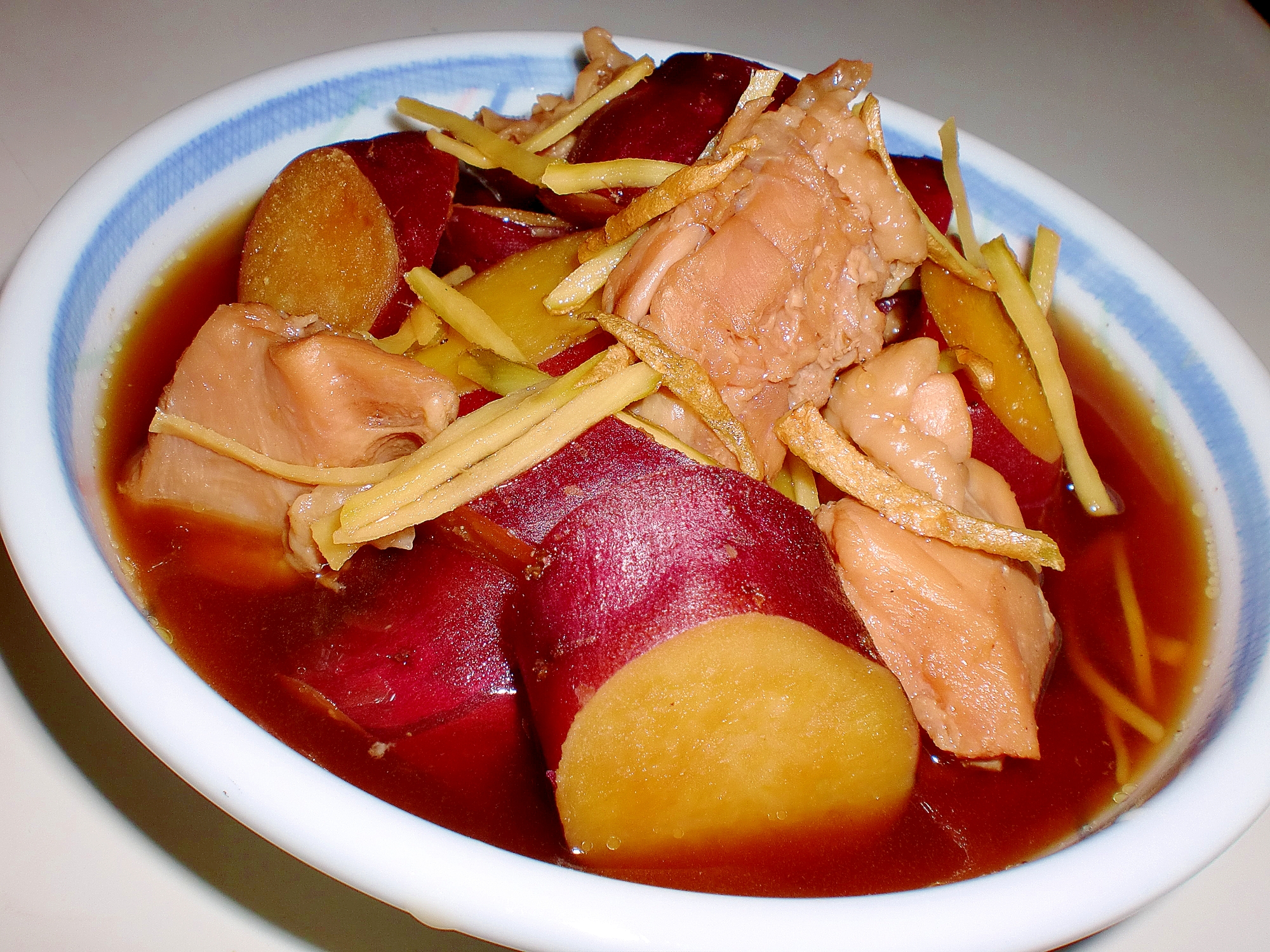 鳥もも肉とさつま芋の甘煮