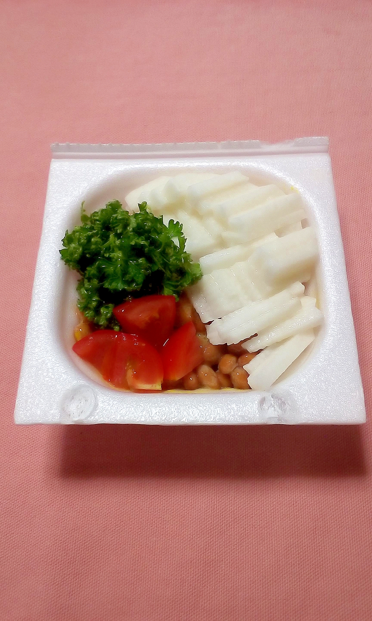 パセリと長芋とトマト納豆