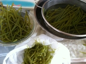 芋の茎きんぴら 下ごしらえから レシピ 作り方 By Ayamaa3315 楽天レシピ